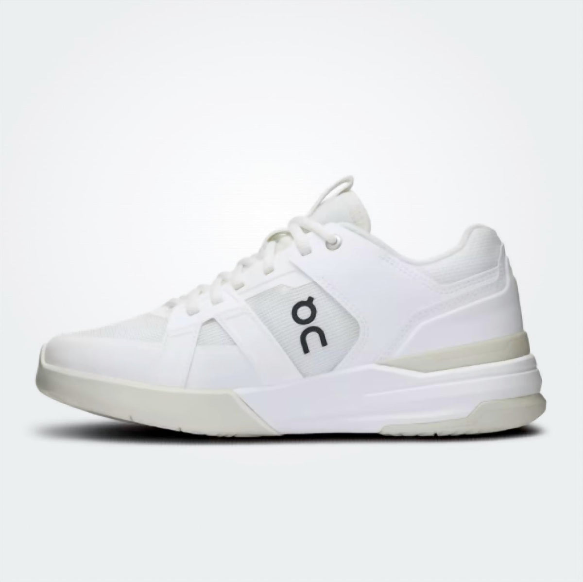 Women's Roger Clubhouse Pro Sneakers In White Ice