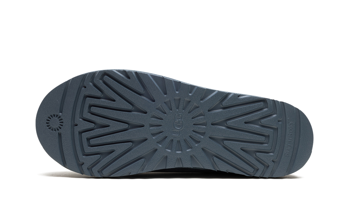 Tasman "Stormy Seas" 5950 STSS
