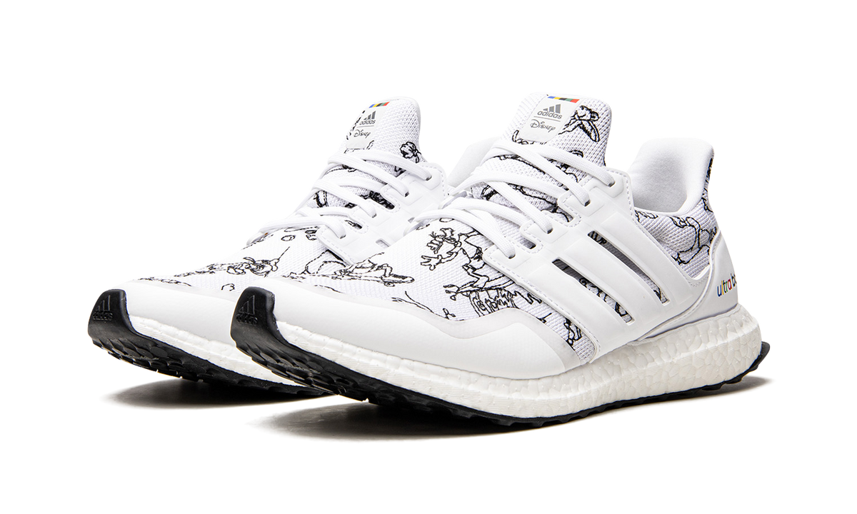 Ultraboost DNA "Disney" FV6049
