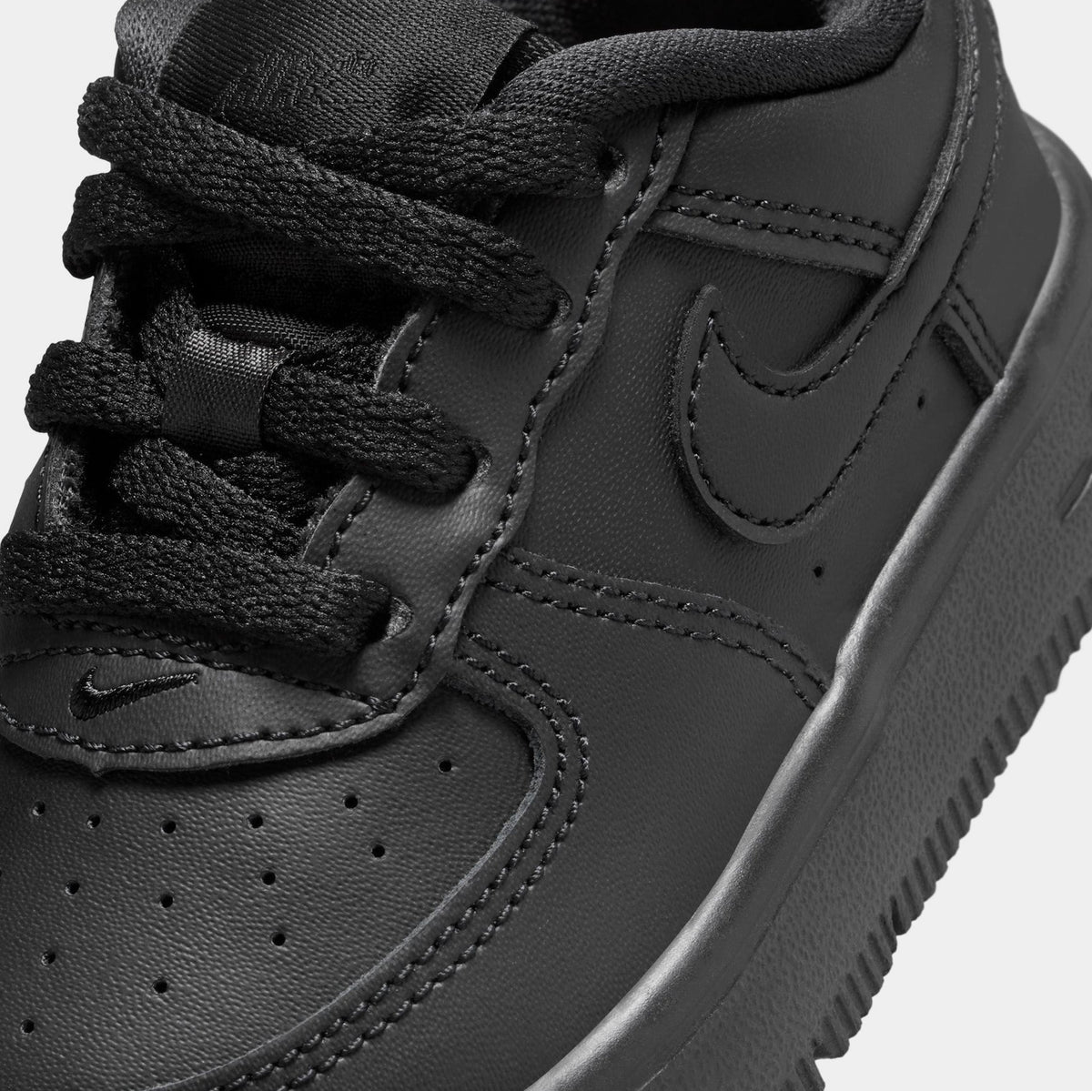 Air Force 1 Low Infant Toddler Lifestyle Shoes (Black)