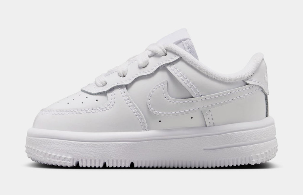 Air Force 1 Low Patent Leather Infant Toddler Lifestyle Shoes (White)