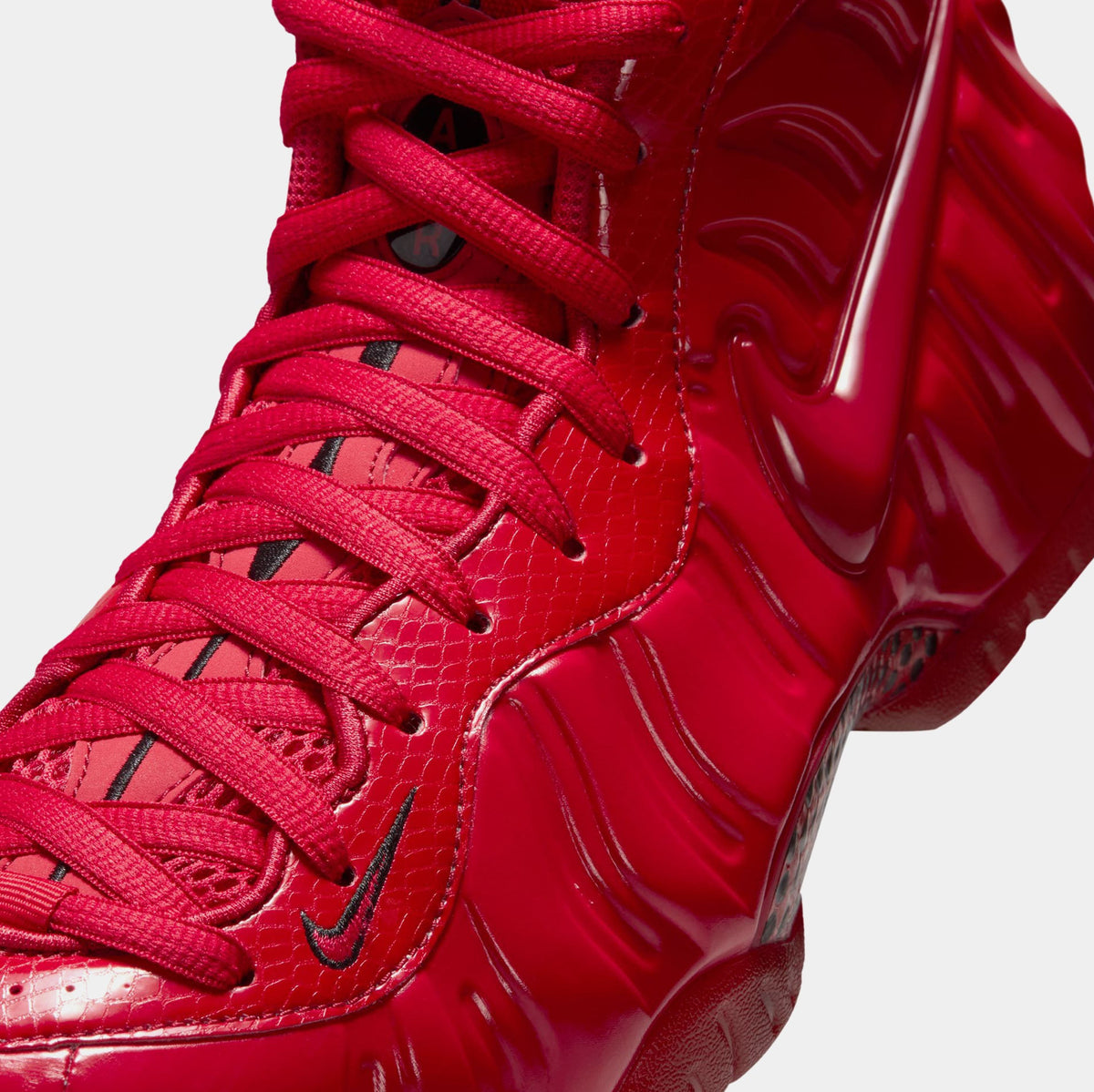 Air Foamposite Pro Gym Red Mens Basketball Shoes (Gym Red/Black)