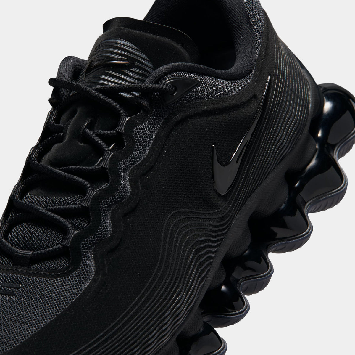 Air Liquid Max Triple Black Mens Running Shoes (Black/Anthracite/Smoke Grey/Black)