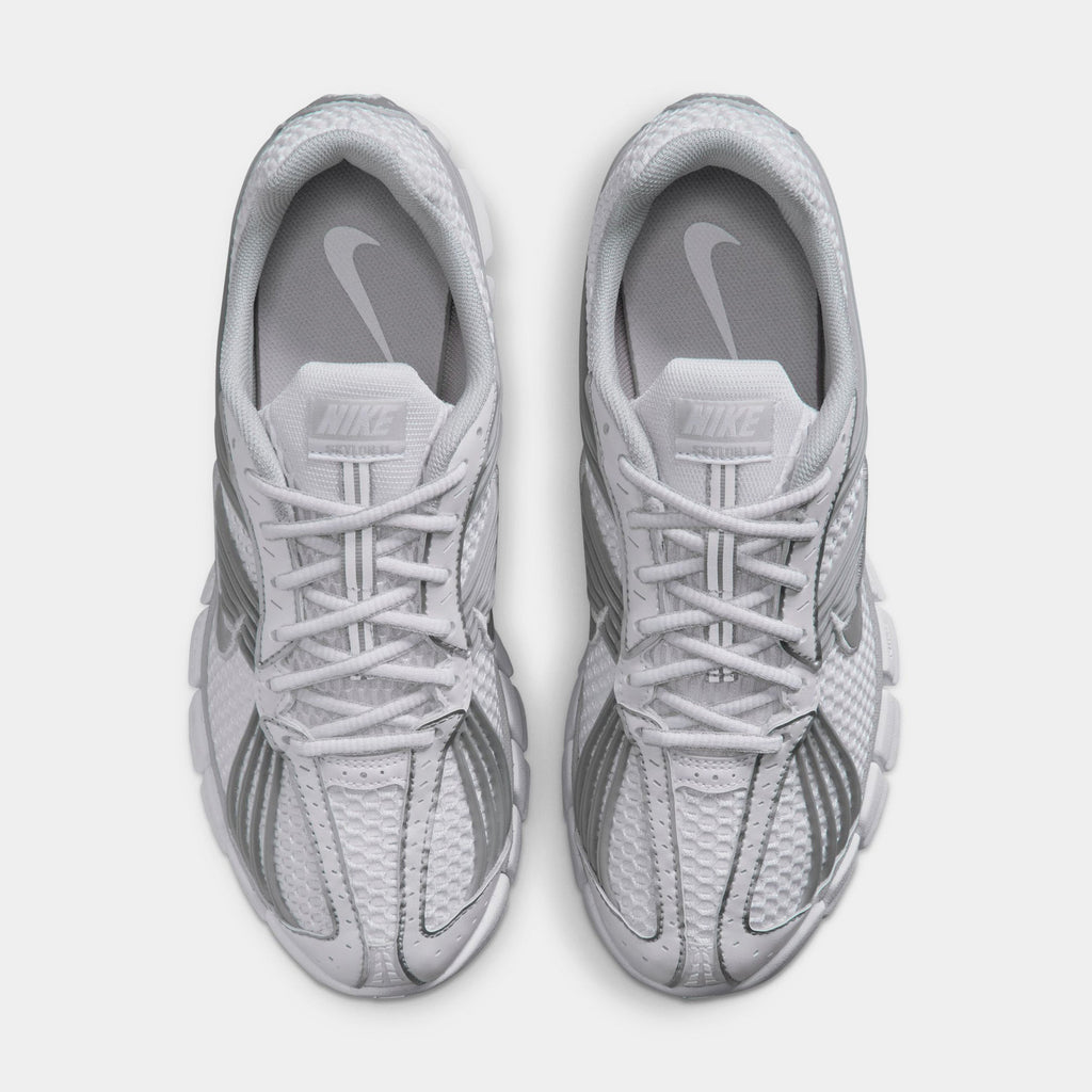 Zoom Skylon 11 Womens Running Shoes (White/Metallic Silver/Grey Fog)
