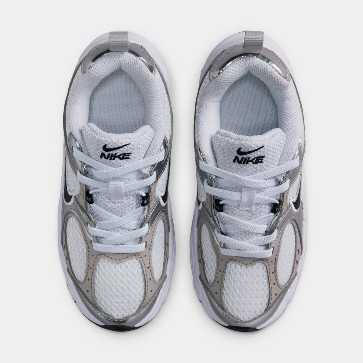 V5 RNR Preschool Running Shoes (White/Black/Vast Grey/College Grey)