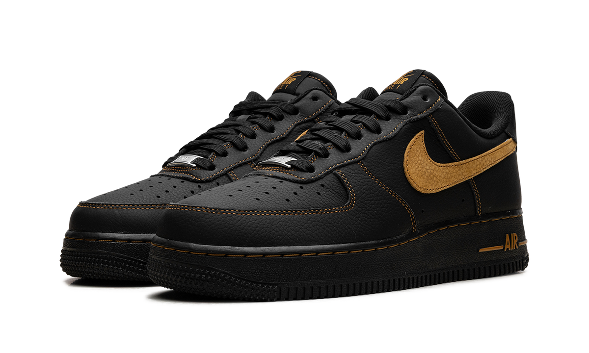 Air Force 1 Low '07 LV8 "Black Desert Ochre" HQ2037 003