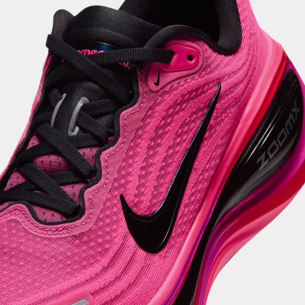 Vomero Plus Womens Running Shoes (Black/Black/Hyper Pink/Fuchsia Blast)