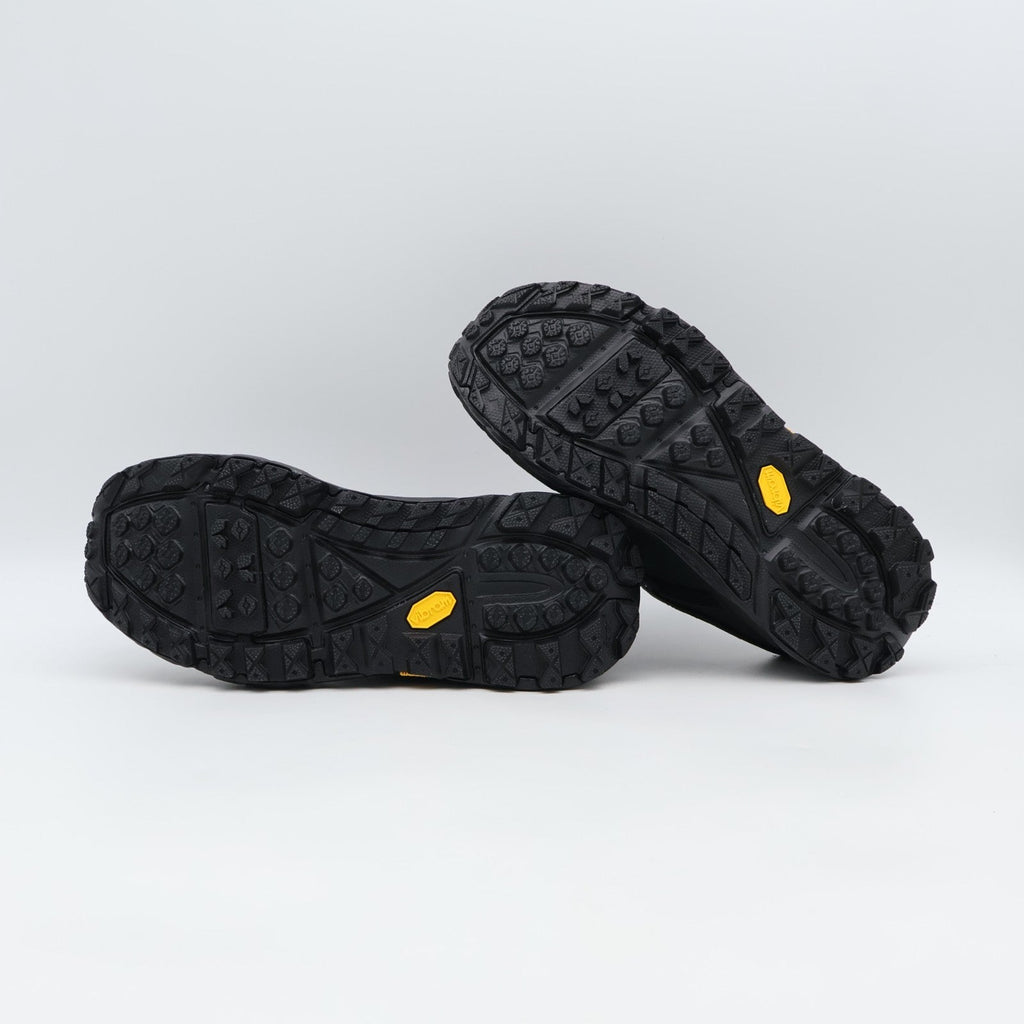 1130310-BBLC Hoka Tor Ultra LO "Black" (Men's)