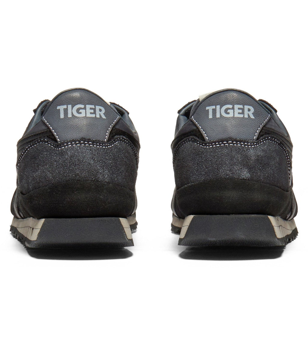1183C588-001 Onitsuka Tiger NIPPON MADE Ultimate 81 NM Black (Men's)