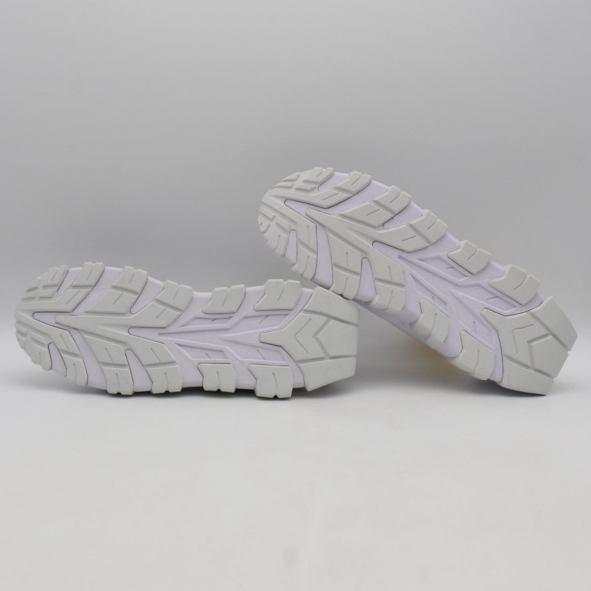 1183C450-100 ONITSUKA TIGER CRESTY FLEK WHITE WHITE (Men's)