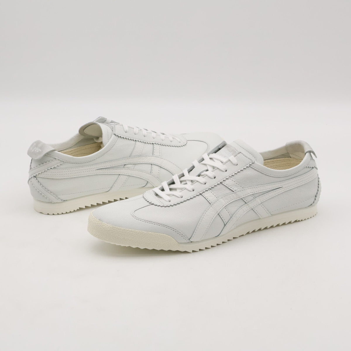 1181A367-101 Onitsuka Tiger NIPPON MADE Mexico 66 Deluxe White (Men's)