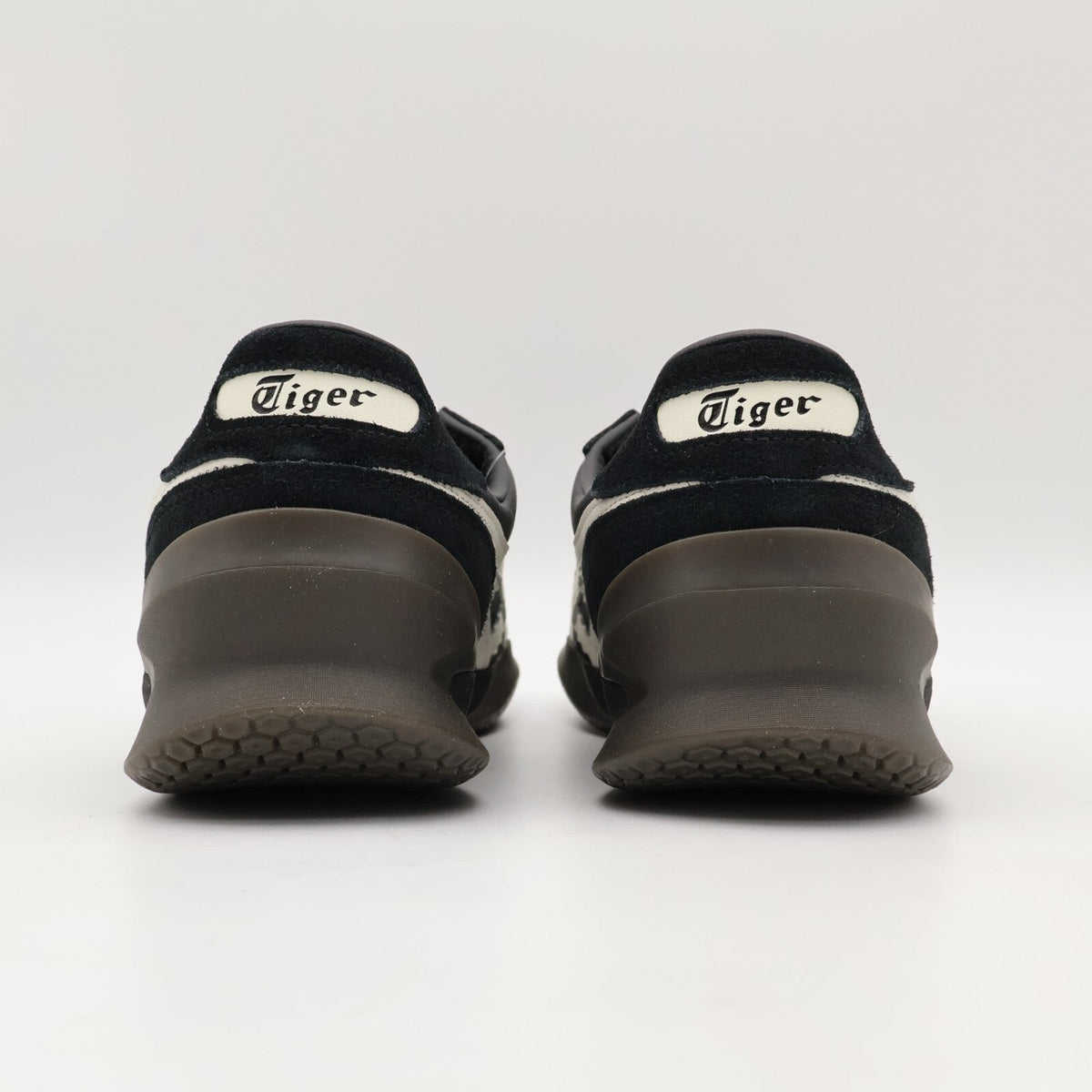 1183C403-001 Onitsuka Tiger Ohbori A50 Black Cream (Men's)
