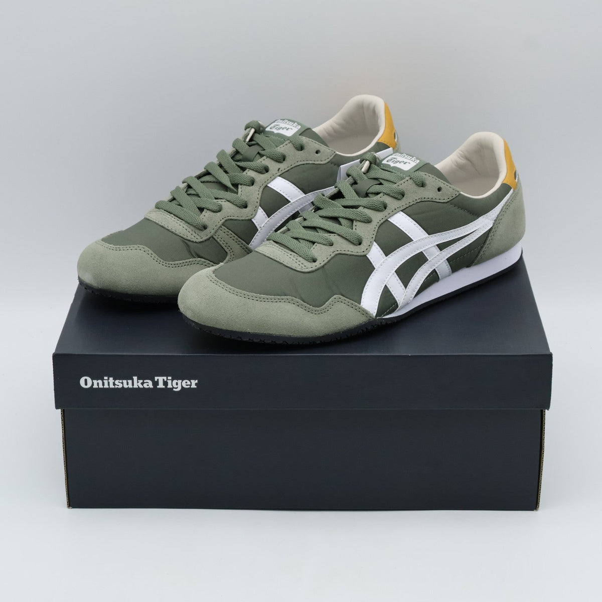 1183B400-304 Onitsuka Tiger SERRANO BURNT OLIVE WHITE (Men's)