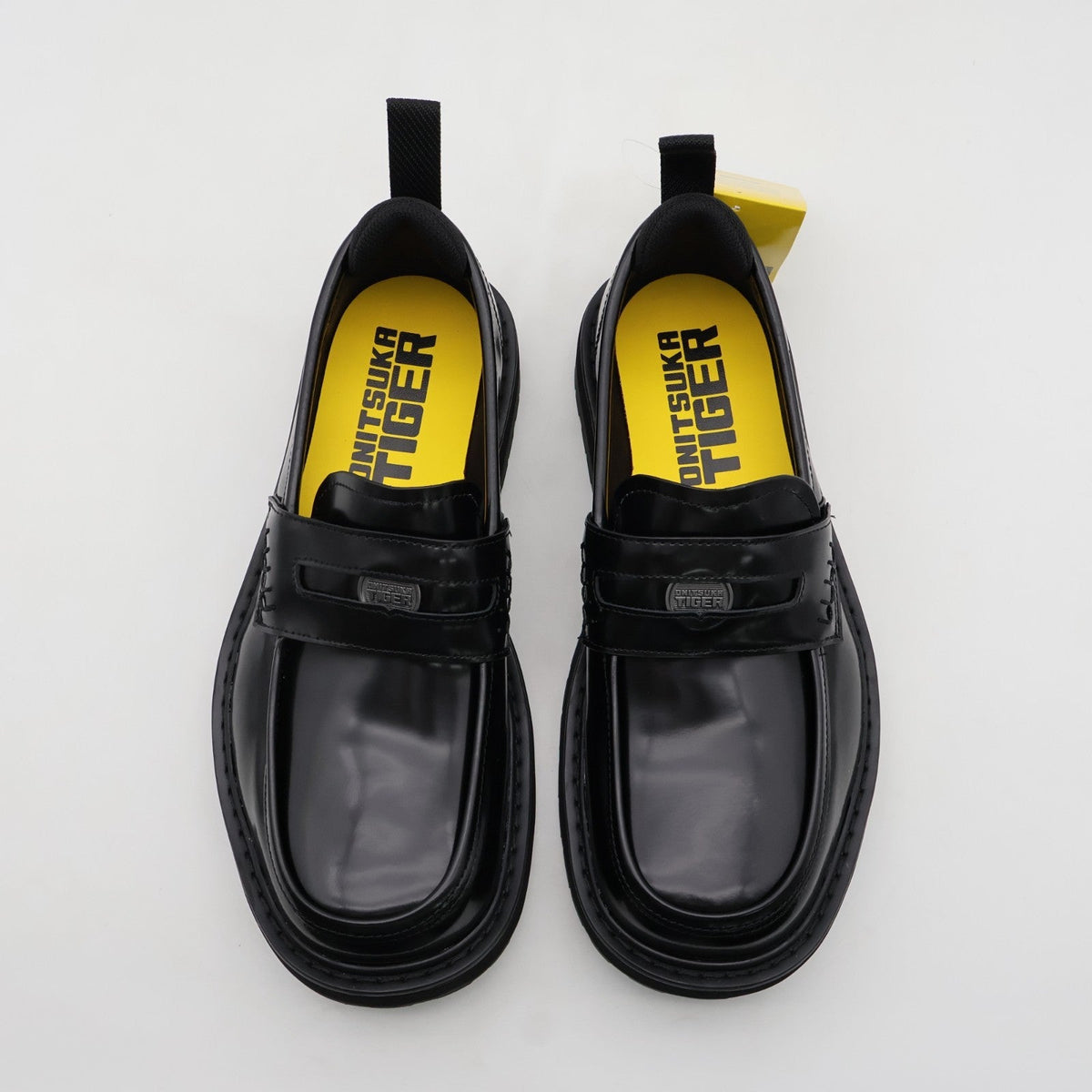 1183C509-001 Onitsuka Tiger Tiger Loafer Black Black (Men's)