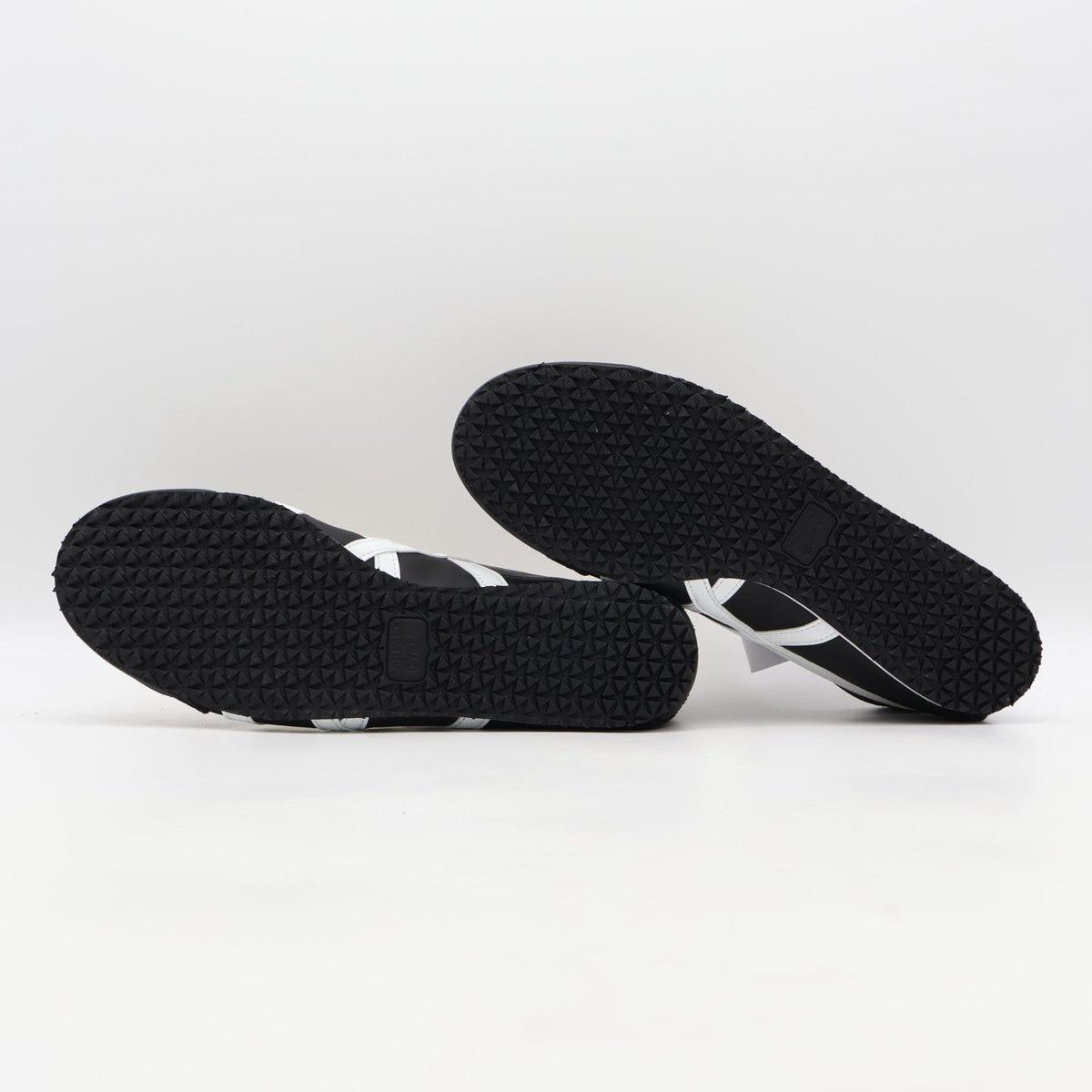 1183C102-001 COMME des GARCONS Ã Onitsuka Tiger Mexico 66 OriginalWide(Men's)