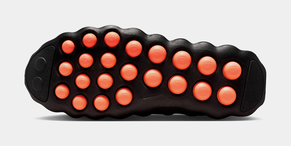Mind 002 Pregame Mens Running Shoes (Black/Hyper Crimson/Hyper Crimson/Chrome)