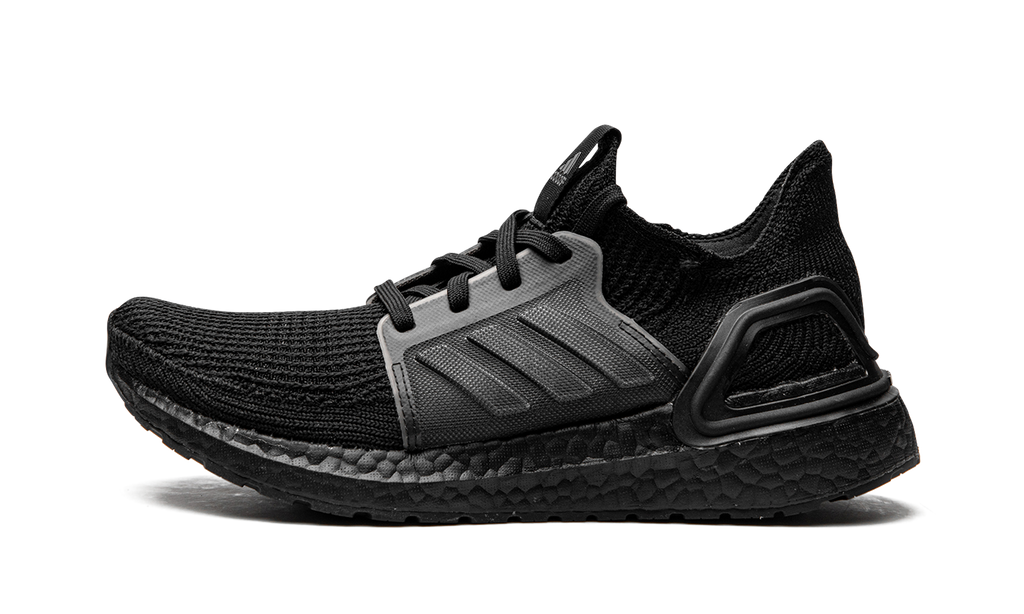 ULTRABOOST 19 WMNS "Triple Black" EF1345