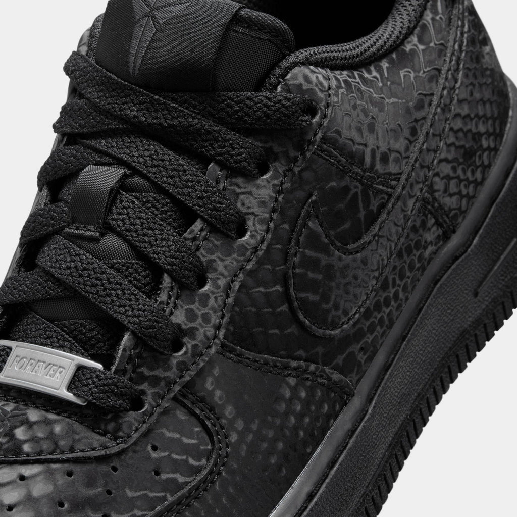 Kobe Air Force 1 Low Grade School Lifestyle Shoes (Black)