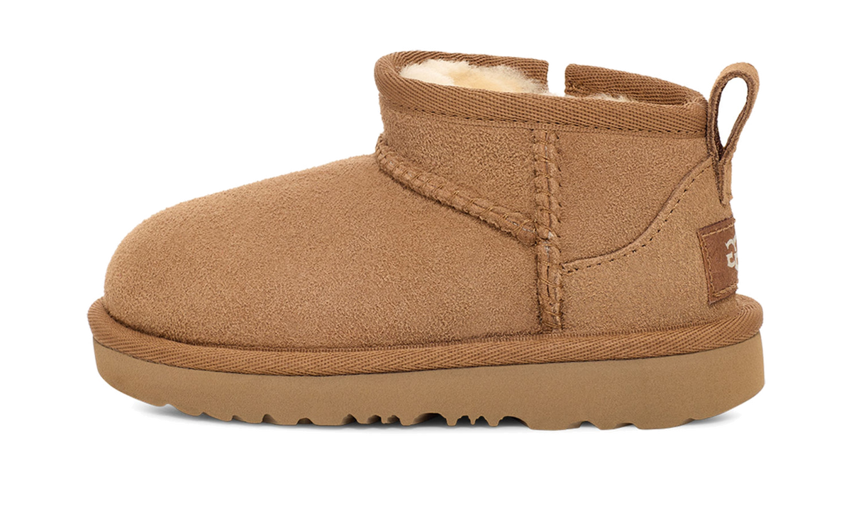 Classic Ultra Mini Boots TD "Chestnut" 1130750T CHE