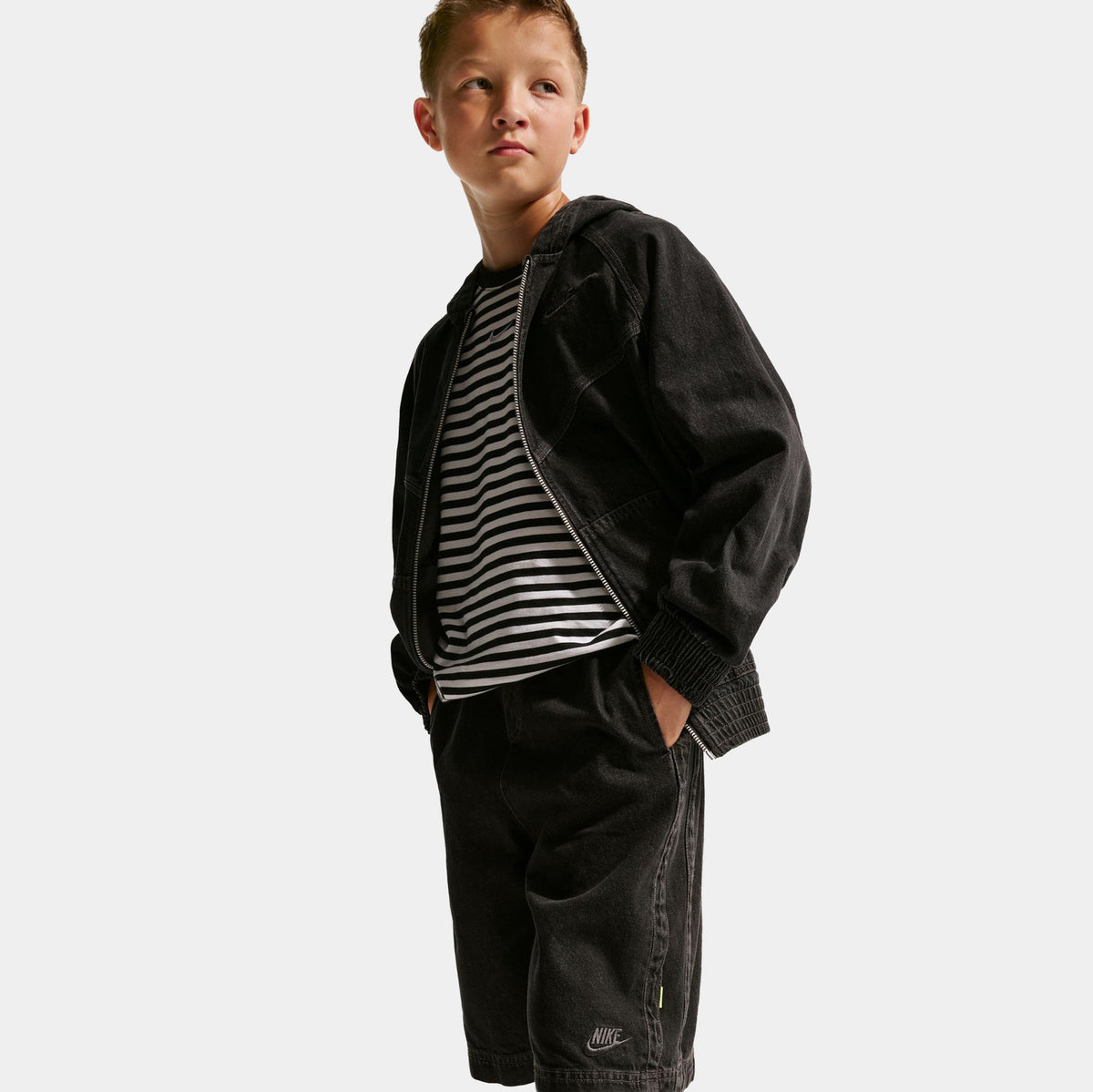 Sportswear Collection Denim Grade School Shorts (Black/Anthracite/Volt)