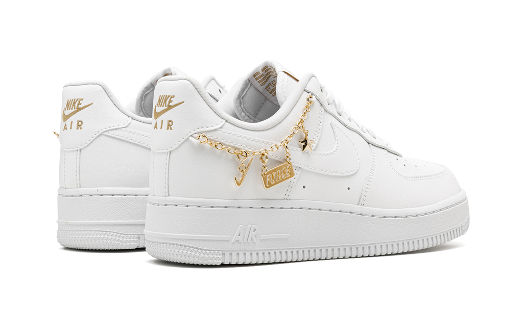 AIR FORCE 1 '07 LX MNS WMNS "Lucky Charms" DD1525 100