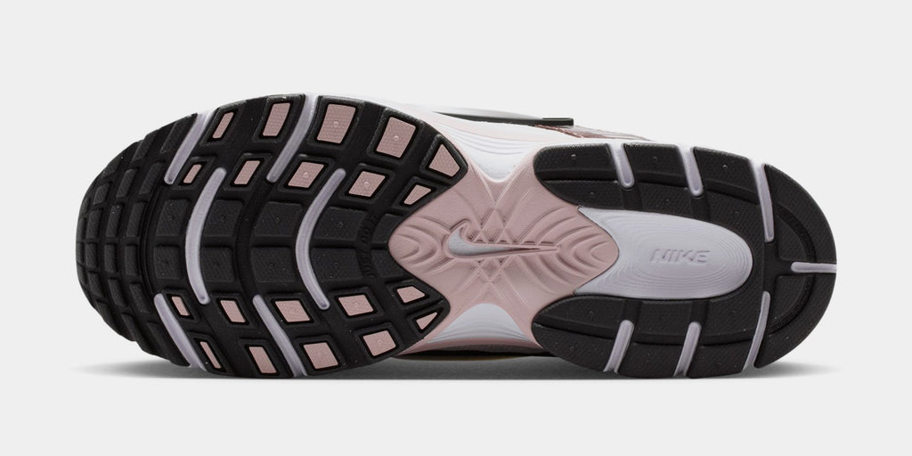 V5 RNR Reflective Accents Womens Running Shoes (White/Metallic Platinum Tattoo/Black)