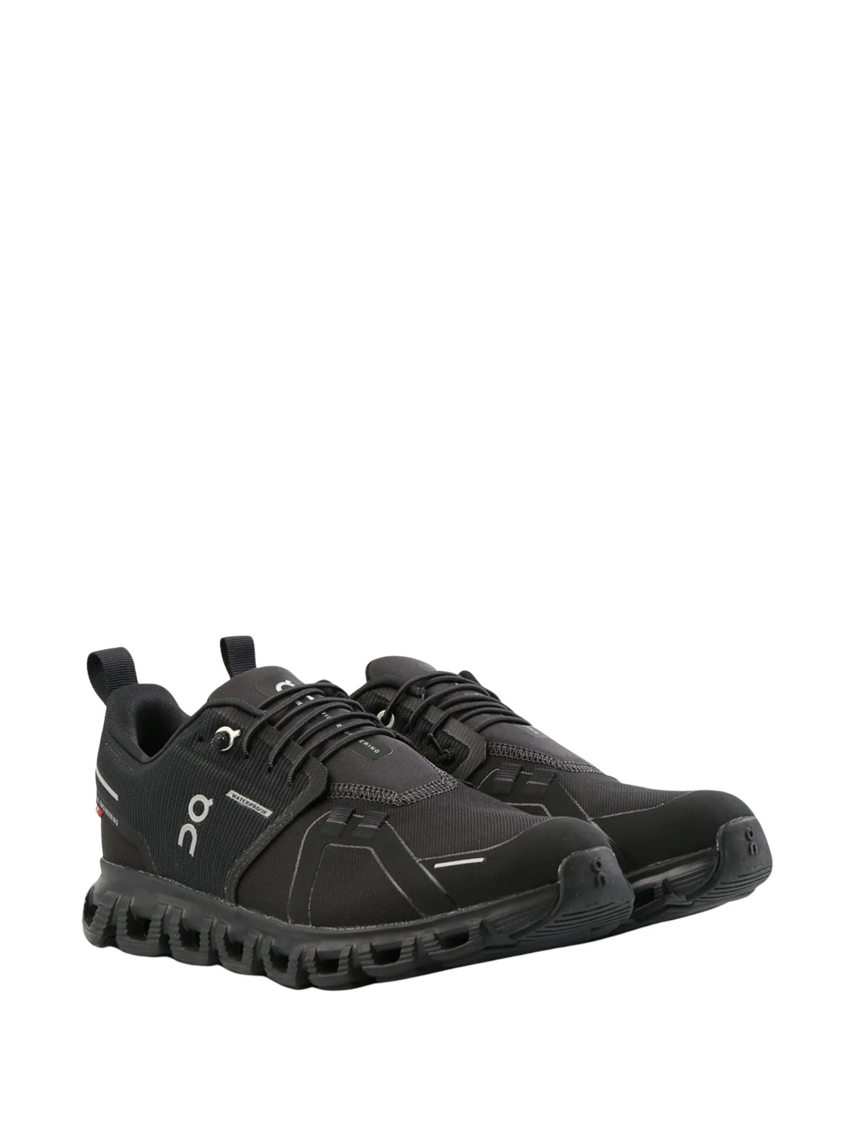 Low-Profile Waterproof Sneakers With Segmented Sole