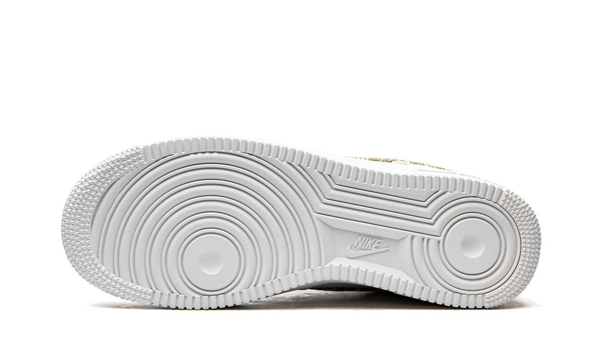 AIR FORCE 1 '07 ESS MNS WMNS "Barley Paisley" DJ9942 101
