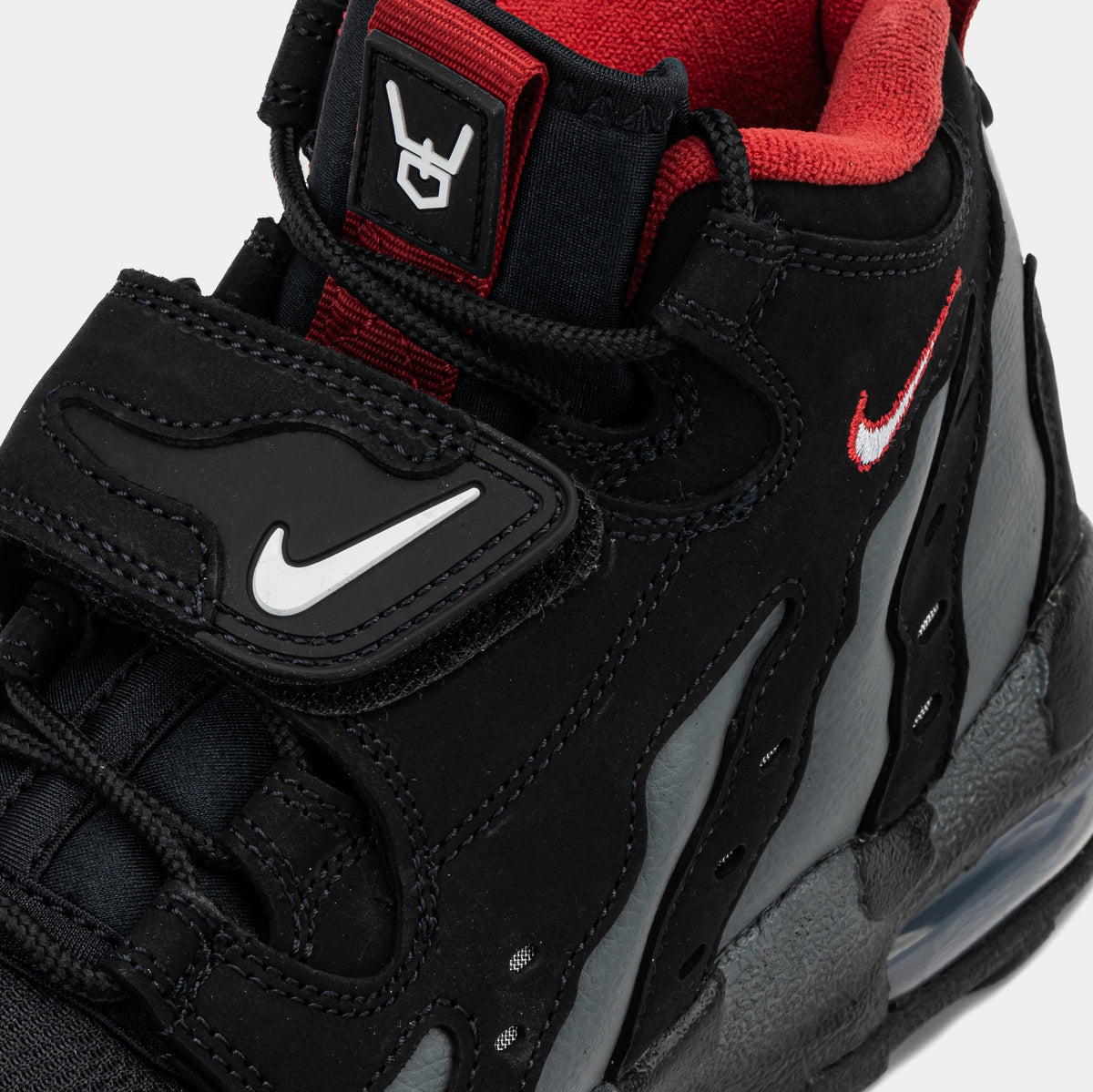 Air DT Max '96 Falcons Mens Basketball Shoes (Black/White/Team Anthracite/Metallic Silver/Fire Red) Final Sale