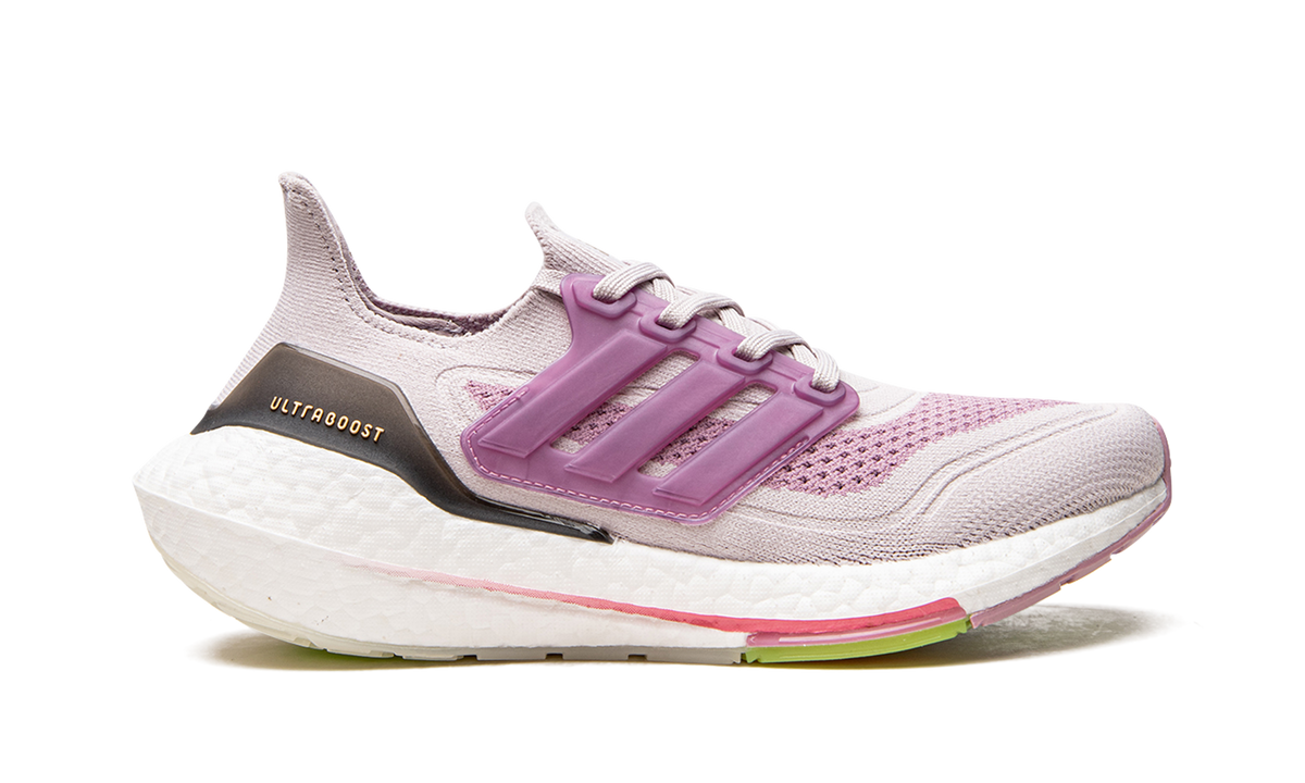 ULTRABOOST 21 WMNS "Ice Purple" S23831