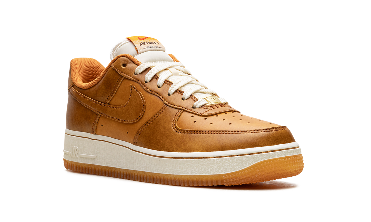Air Force 1 Low "Since 1982" HQ3639 720