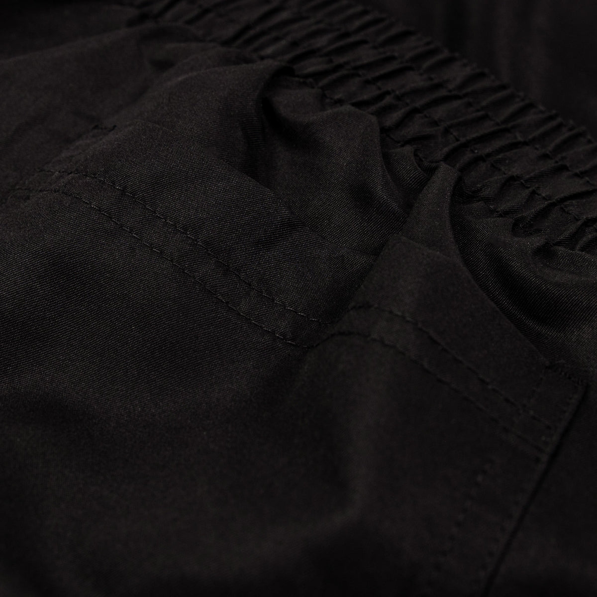 Essential Lap 7" Volley Mens Shorts (Black)