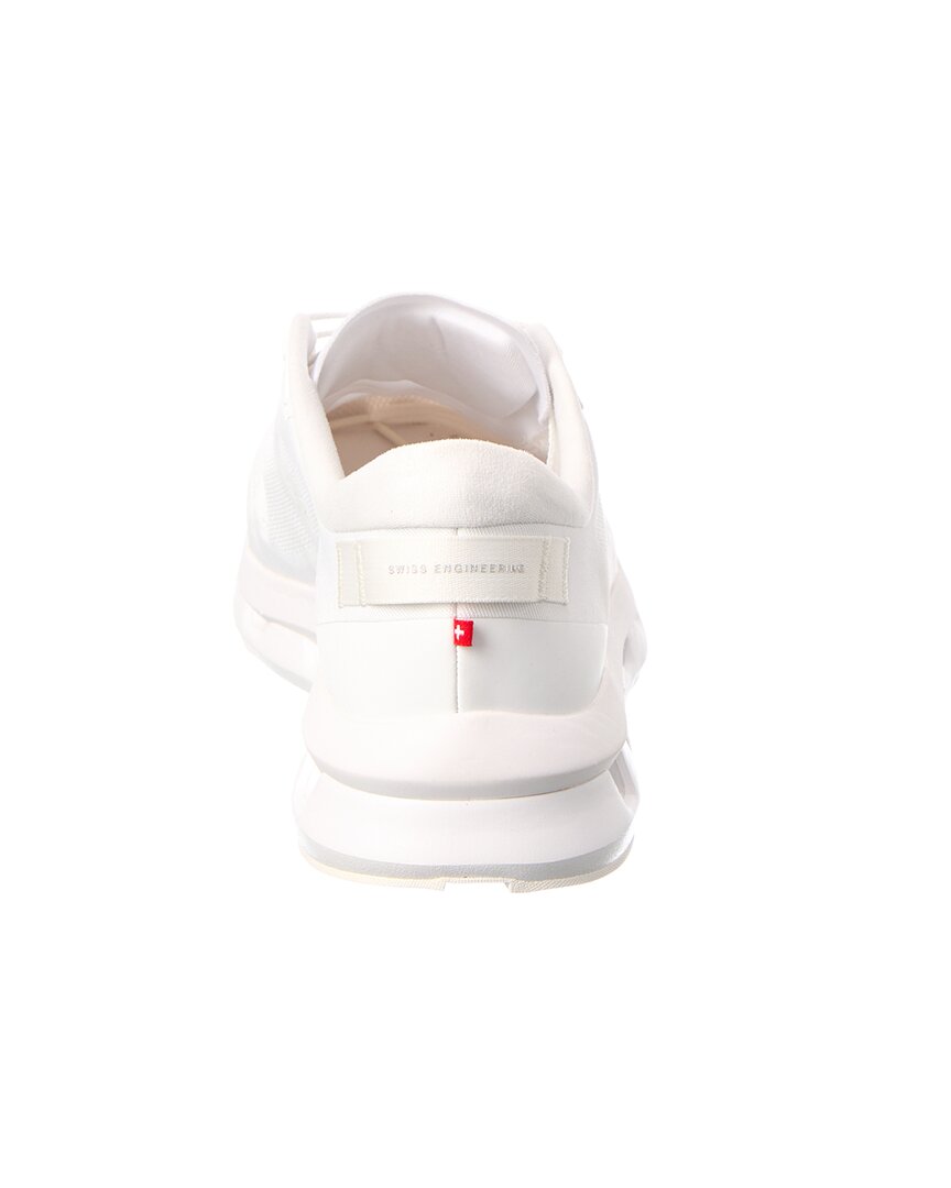 On Running Cloudzone Sneaker