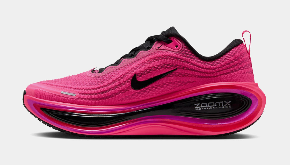 Vomero Plus Womens Running Shoes (Black/Black/Hyper Pink/Fuchsia Blast)