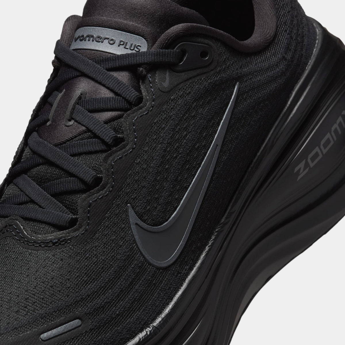 Vomero Plus Mens Running Shoes (Black/Dark Smoke Grey/Dark Grey)