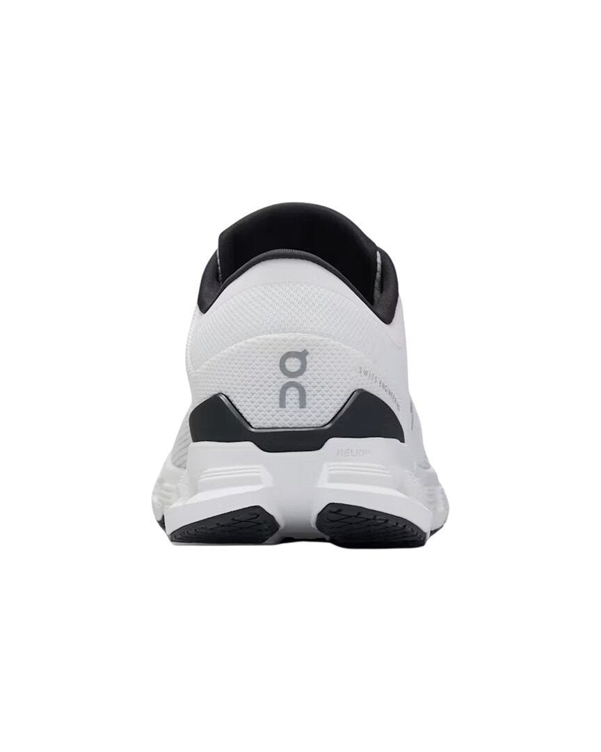 On Running Cloud X 4 Sneaker