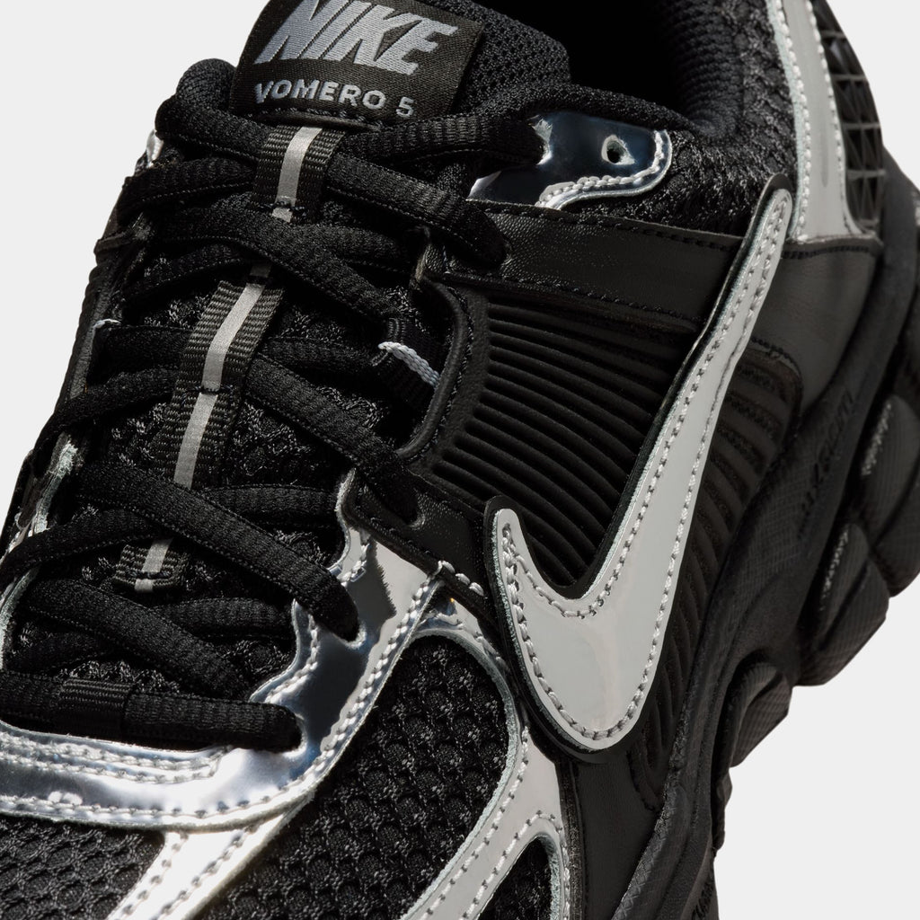 Zoom Vomero 5 Chrome Womens Running Shoes (Black/Cool Grey/White/Metallic Silver)