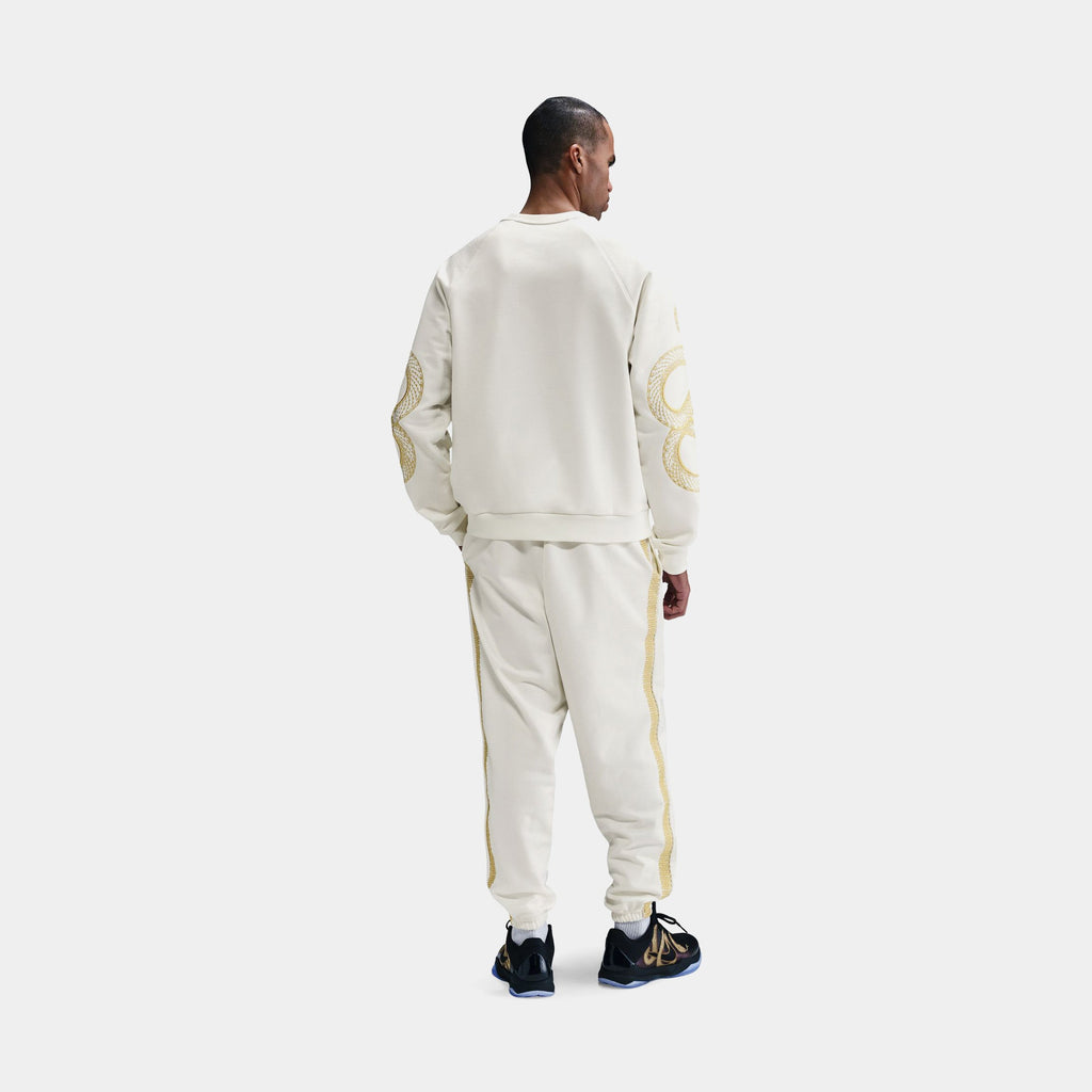 Kobe Year Of The Mamba Mens Crewneck (Beige/Gold)