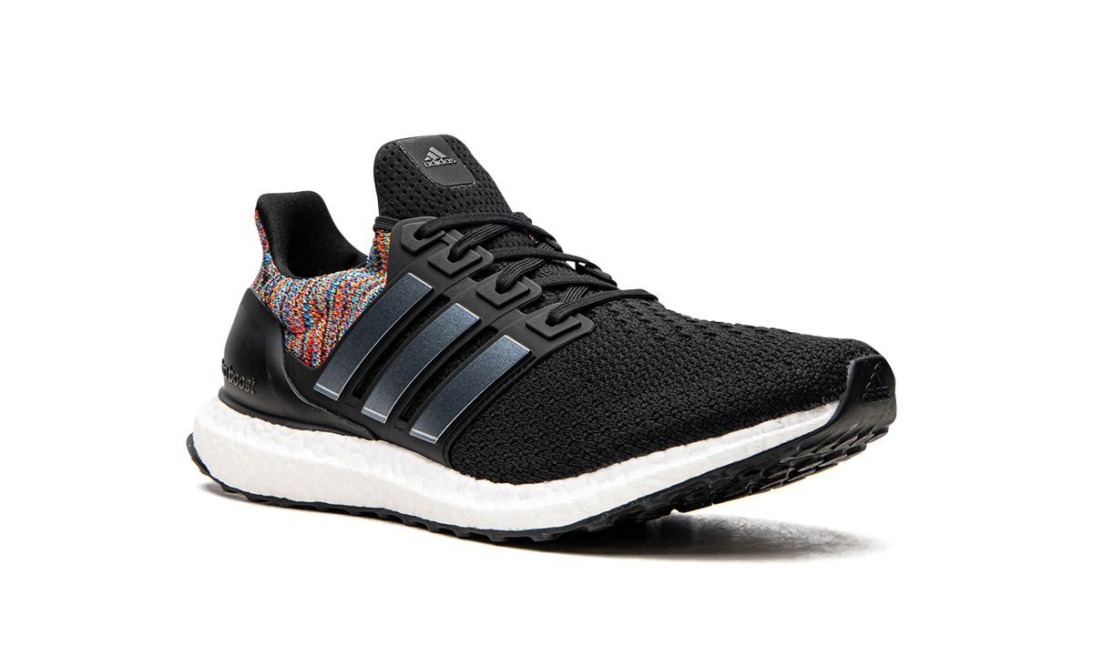 UltraBoost DNA "Black Night Metallic" FZ3807