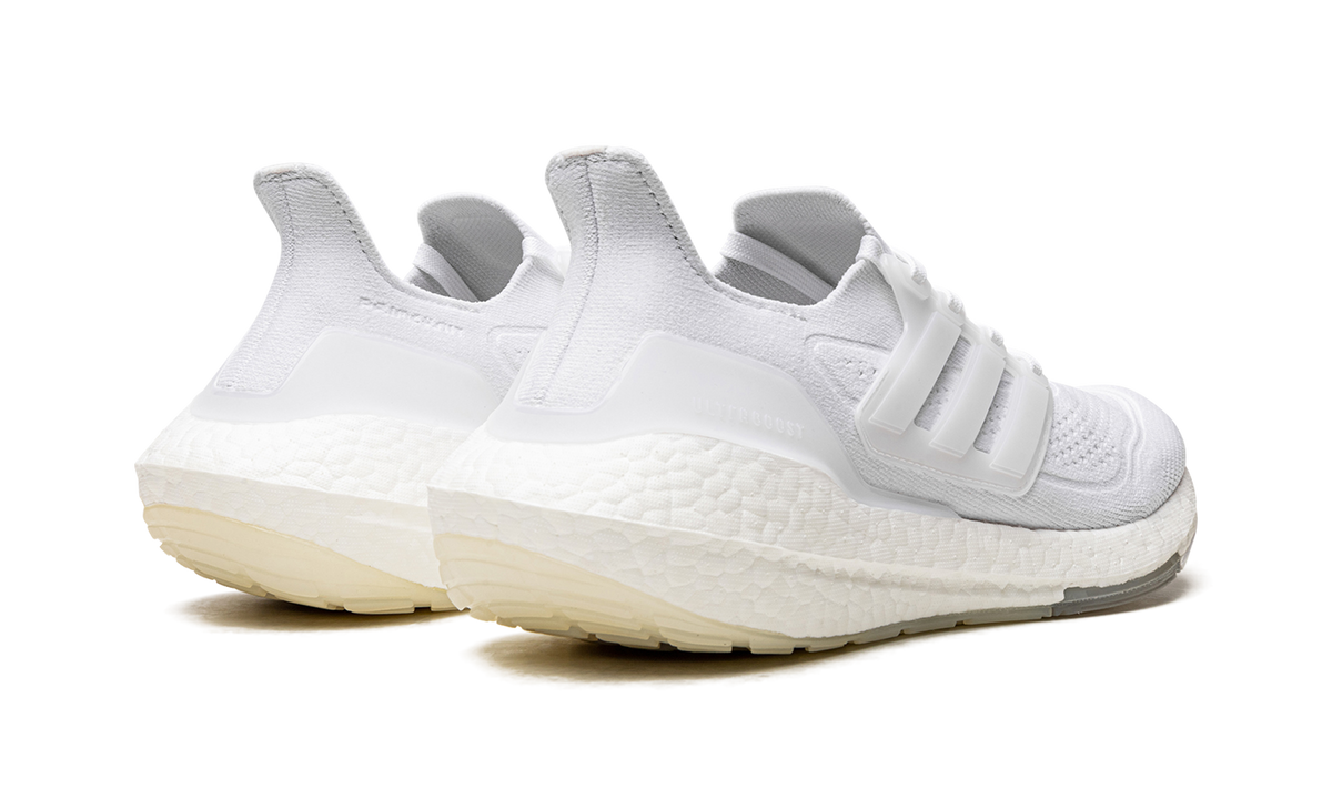 ULTRABOOST 21 MNS WMNS "Cloud White" FY0403