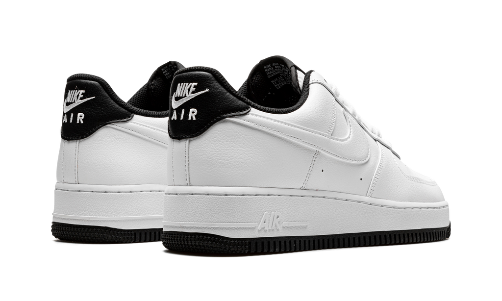 Air Force 1 '07 "White / Black" DR9867 102