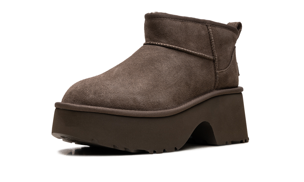 Classic Ultra Mini New Heights Boot WMNS "Hickory" 1158311 HCK
