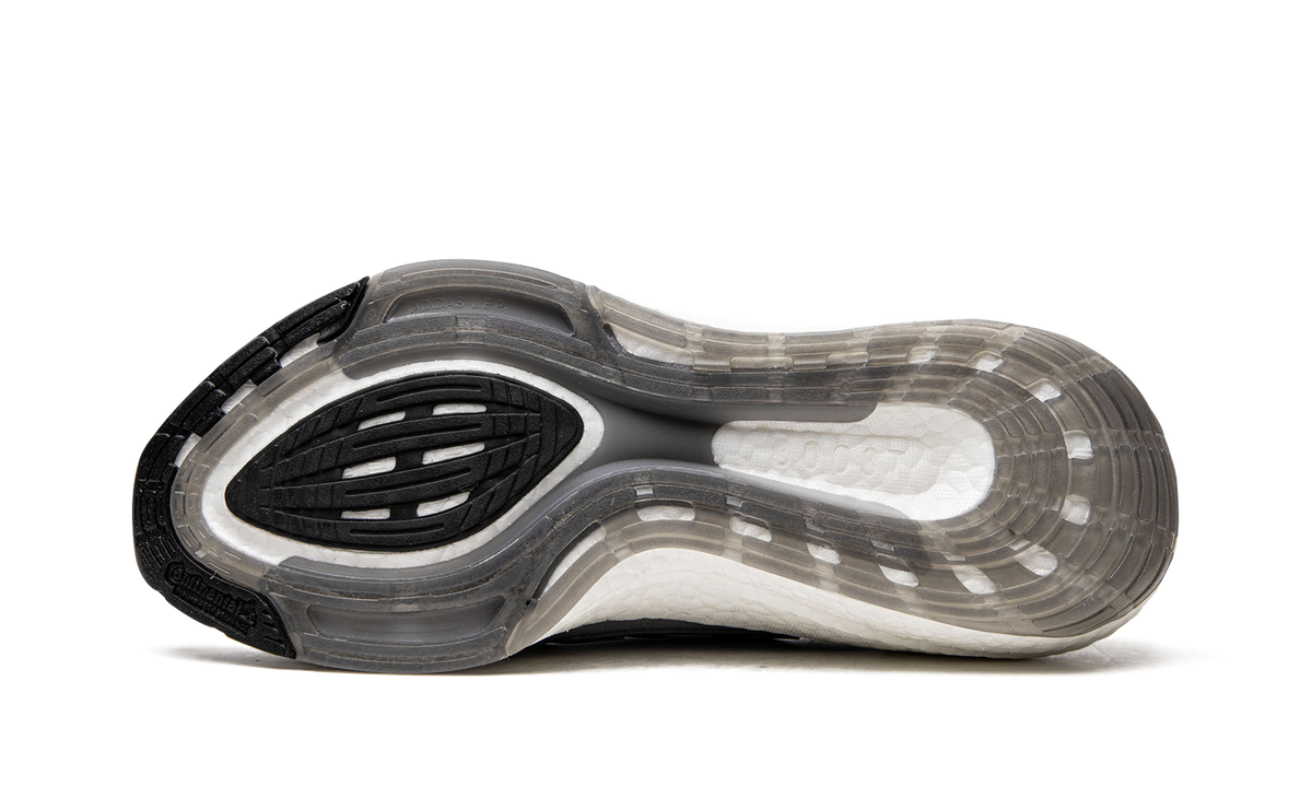 Ultraboost 22 "Grey Three" GX5460
