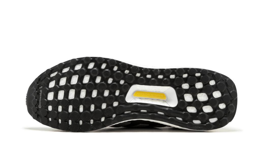 Ultraboost LTD "5th Anniversary Black" BB6220