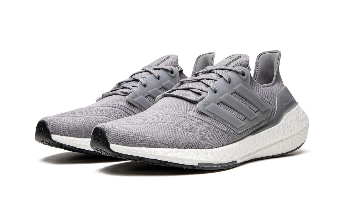 Ultraboost 22 "Grey Three" GX5460