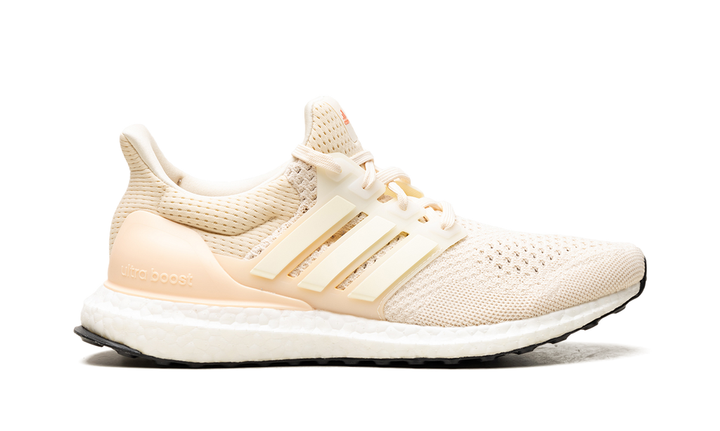 ULTRABOOST 1.0 WMNS "Ecru Tint / Semi Coral Fusion" HQ4208