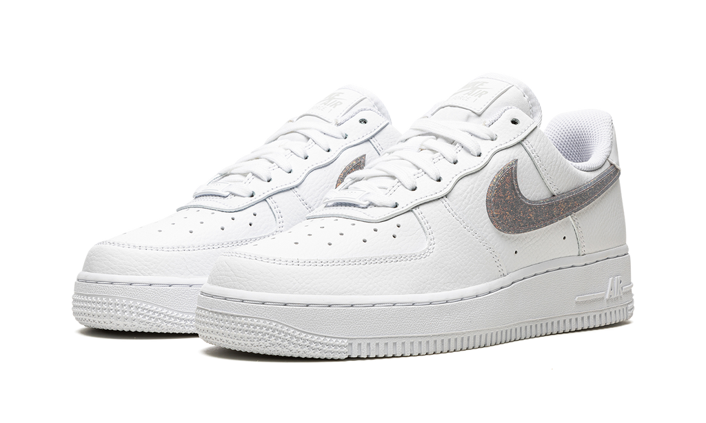 AIR FORCE 1 '07 ESS WMNS "Glitter Swoosh - Canyon Purple" DH4407 102