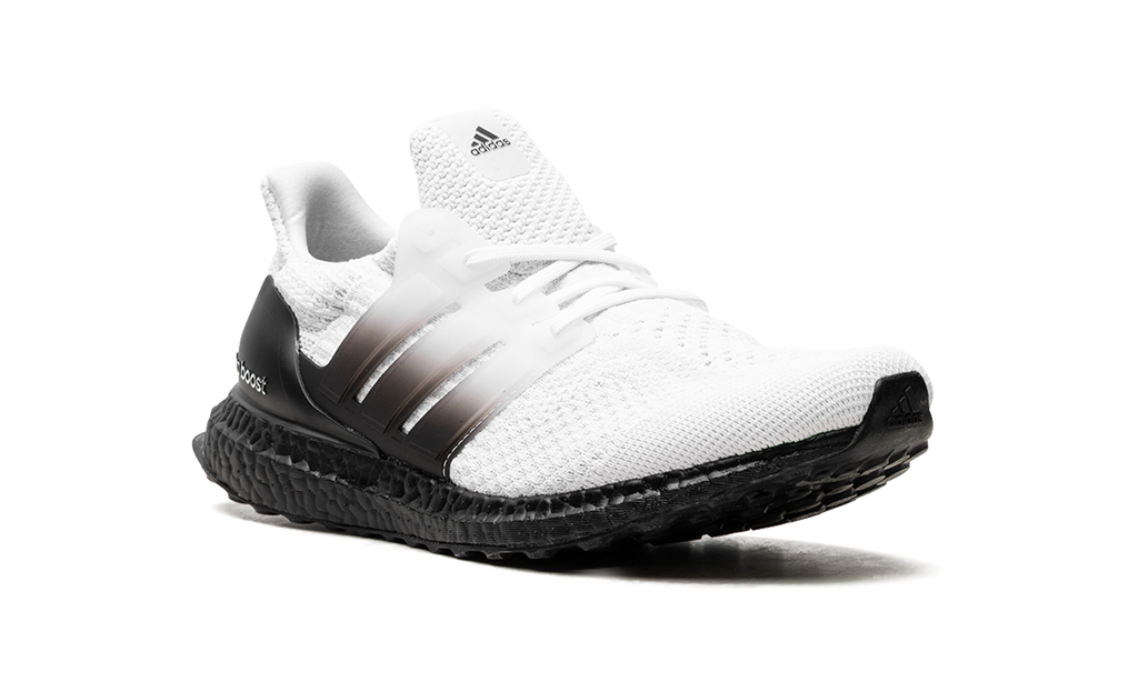 UltraBoost 5.0 DNA "Oreo" H01013