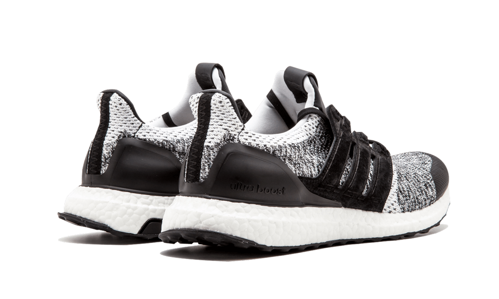 UltraBOOST S.E. "SNS x Social Status" BY2911
