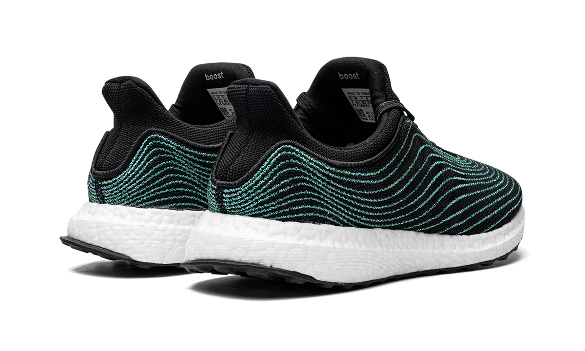 Ultraboost DNA Parley "Core Black" EH1184